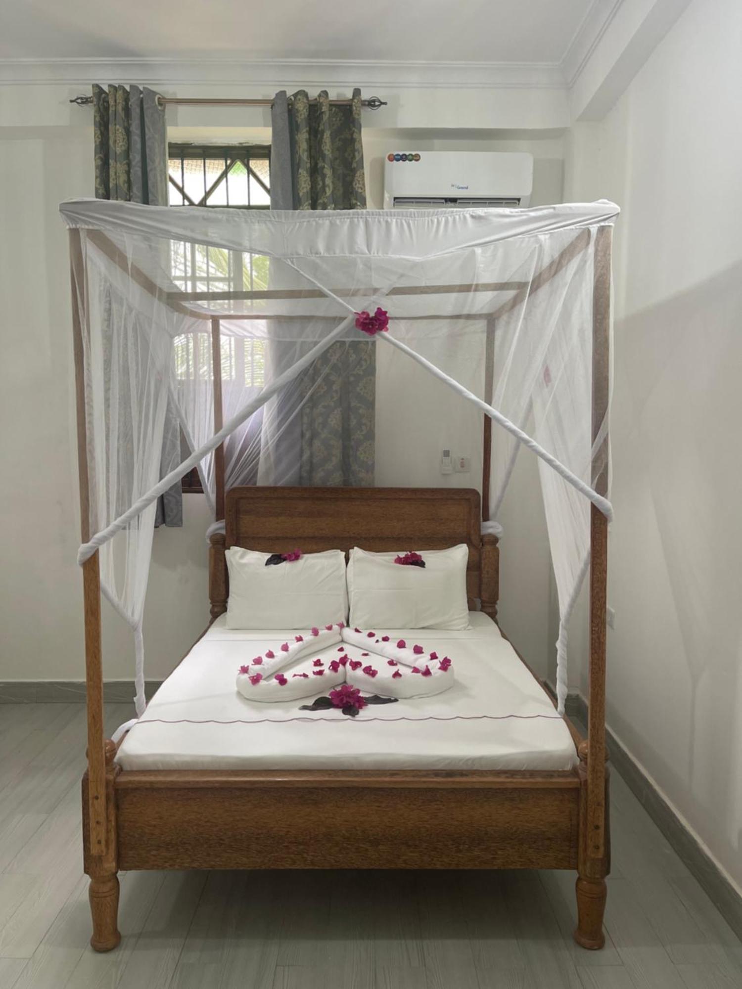 Amazing Zanzibar Beach Hotel Nungwi Exterior foto